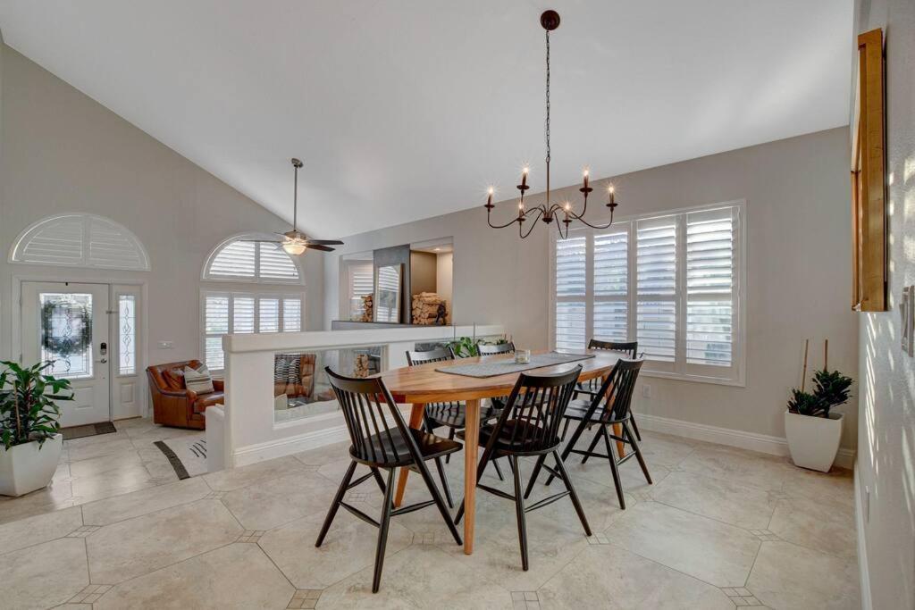 Villa Beautiful 5Br W/King Beds, Pool & Hot Tub, Games Las Vegas Exterior foto