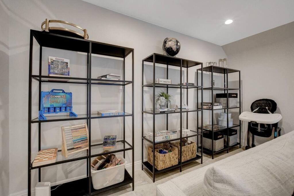 Villa Beautiful 5Br W/King Beds, Pool & Hot Tub, Games Las Vegas Exterior foto